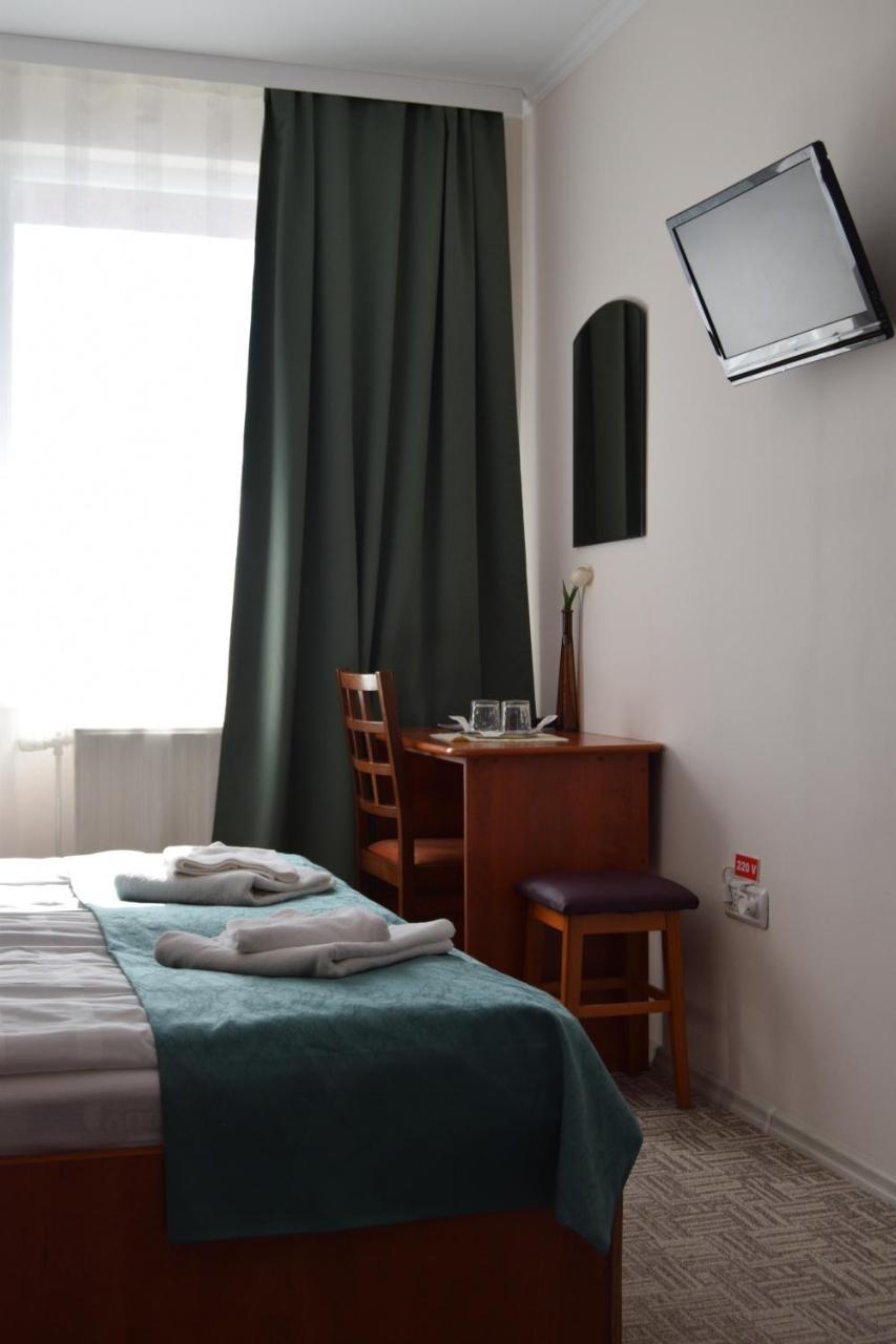 Pension Larisa Arad Exterior photo